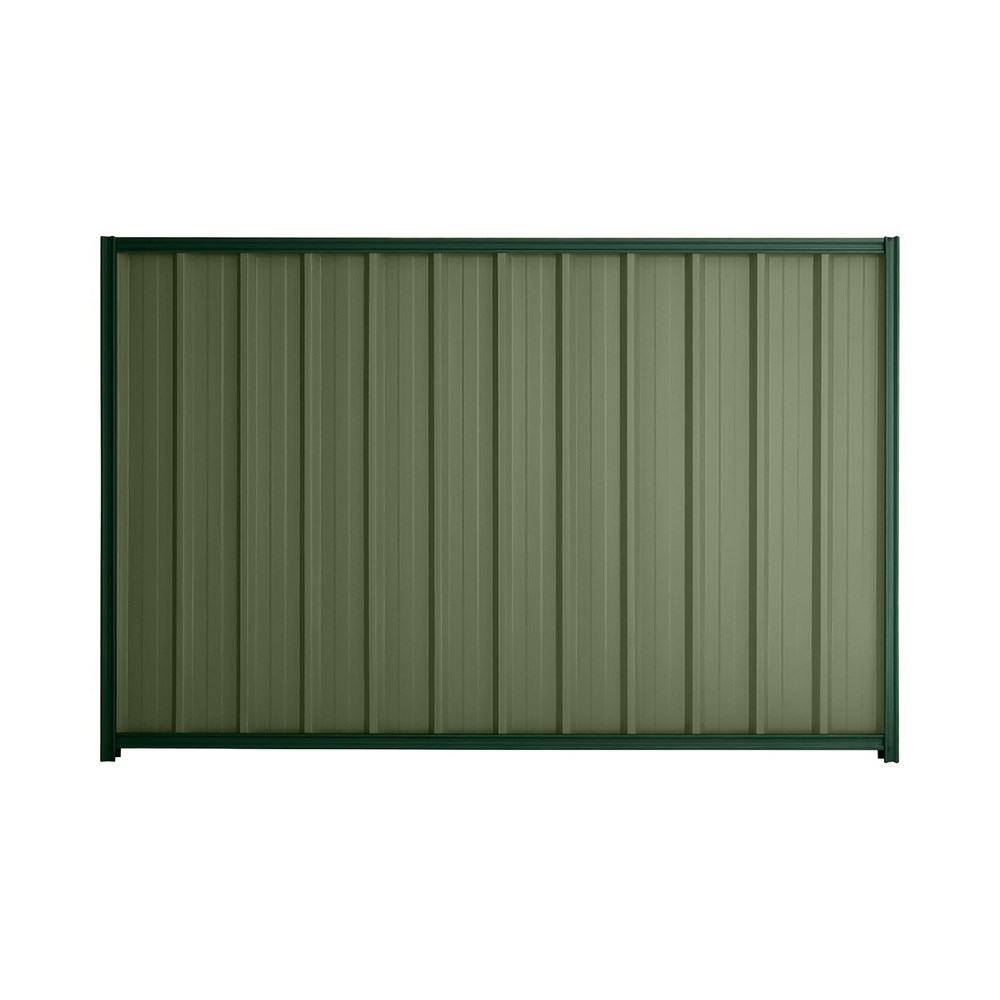 Good Neighbour® Superdek® 1500mm High Fence Panel Sheet: Mist Green Post/Track: Caulfield Green